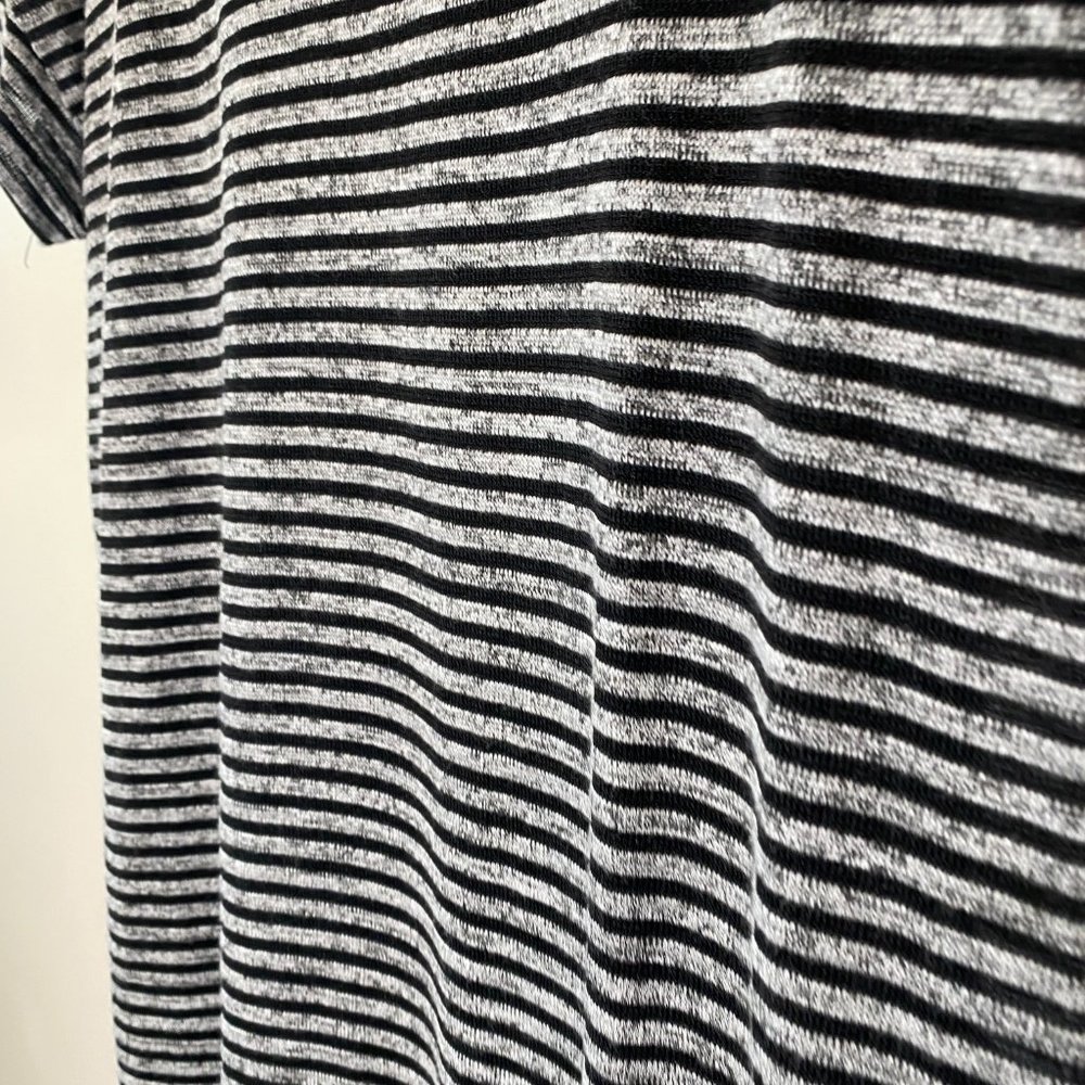 Nordstrom Lush Midi Knit Dress in Grey and Black Stripe - Picture 6 of 9